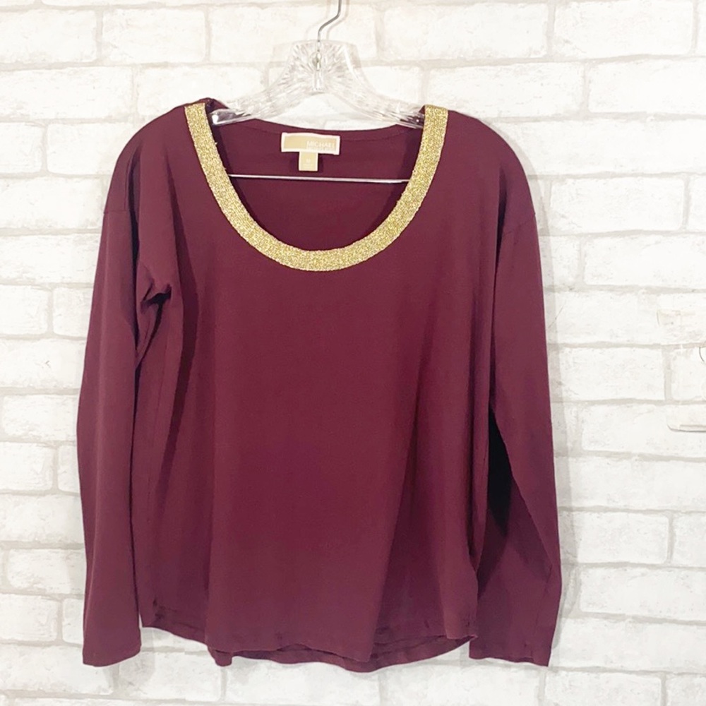 Michael Michael kors top gold neckline size Medium